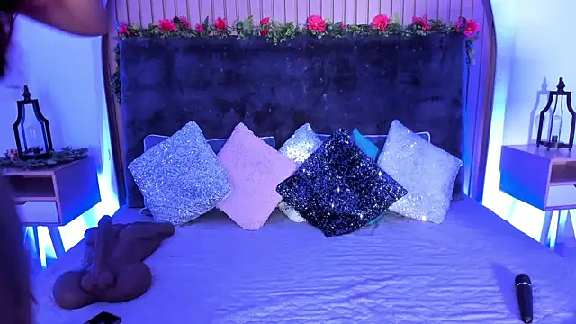 Karlagonzales  online show from 11-16-25, 10:53