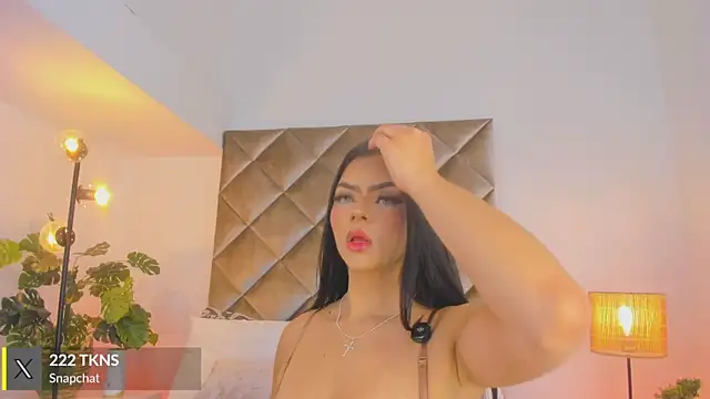 Snapshot of malaia_hills chatting on 06-19-26, 06:47 malaia hills online show from 06-19-26, 06:47