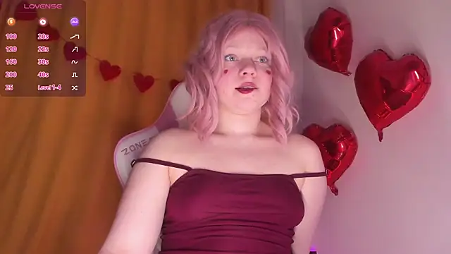 Snapshot of SueNiceeeee chatting on 02-17-26, 01:36 SueNiceeeee online show from 02-17-26, 01:36