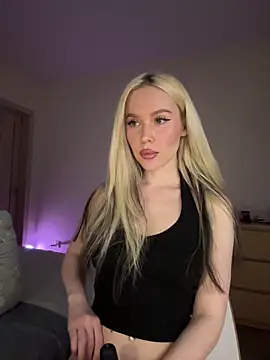 xDinnax online show from 04-15-26, 03:16