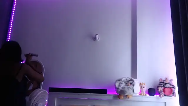 peeky pinky online show from 09-22-25, 07:14