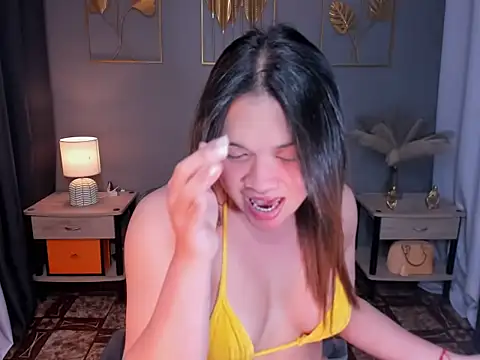 MaxeneCullens online show from 02-23-25, 05:45