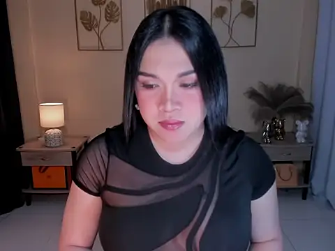 MaxeneCullens online show from 04-08-26, 06:37