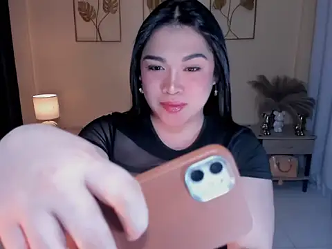 MaxeneCullens online show from 02-02-26, 03:27