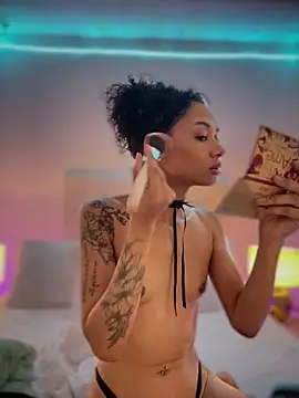 Leaberry online show from 02-26-26, 08:20