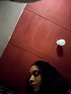 Leaberry online show from 12-19-25, 11:40