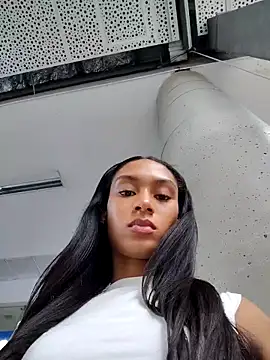 Leaberry online show from 02-09-26, 06:06