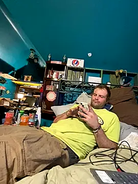 charactrzero online show from 10-22-25, 09:24