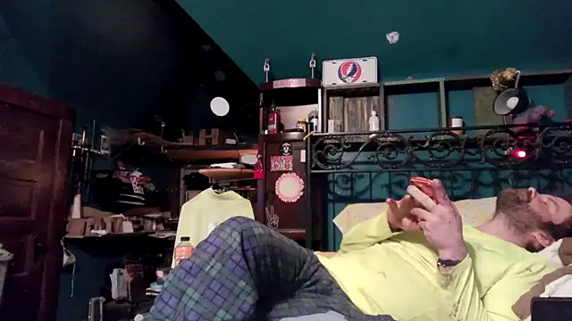 Snapshot of charactrzero chatting on 02-22-26, 04:26 charactrzero online show from 02-22-26, 04:26