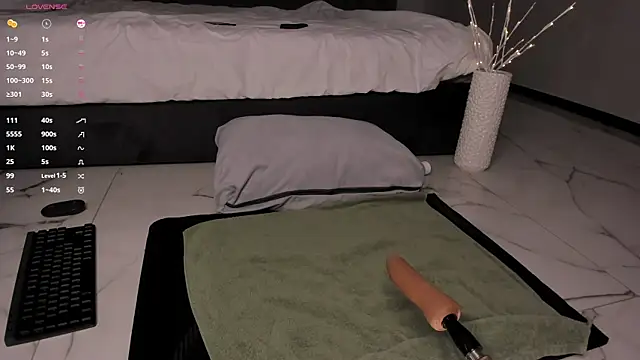 Devil Minds online show from 11-26-25, 07:58