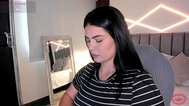 Veronicalanx1 online show from 04-13-26, 01:26