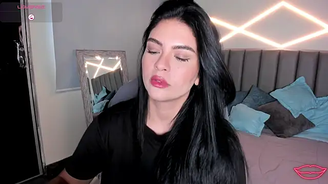 Veronicalanx1 online show from 03-24-26, 11:43