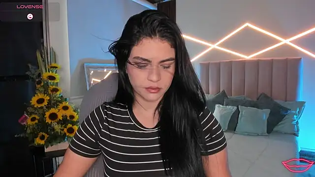 Veronicalanx1 online show from 02-24-26, 11:55