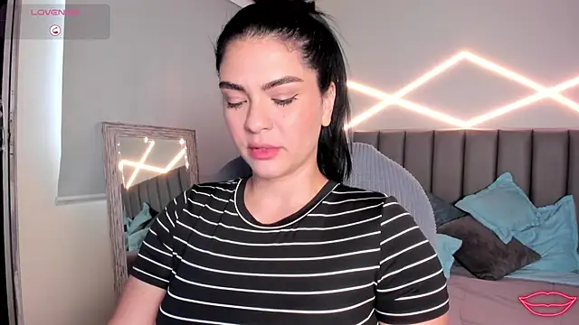 Veronicalanx1 online show from 03-23-26, 12:05