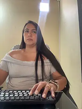 kendall 52 online show from 03-12-26, 04:22