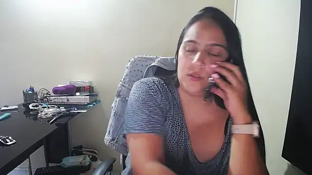 kendall 52 online show from 11-29-25, 08:09