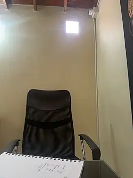 kendall 52 online show from 04-07-26, 04:42