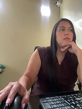 kendall 52 online show from 02-10-26, 03:22