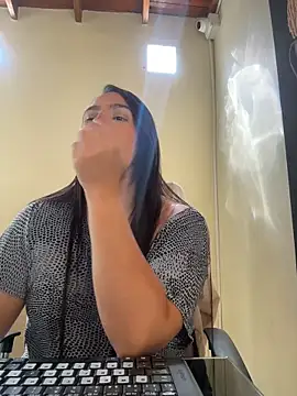 kendall 52 online show from 03-25-26, 02:49