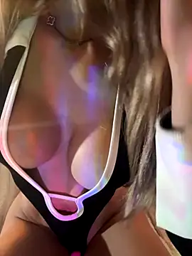 ladamoon online show from 09-21-25, 12:38