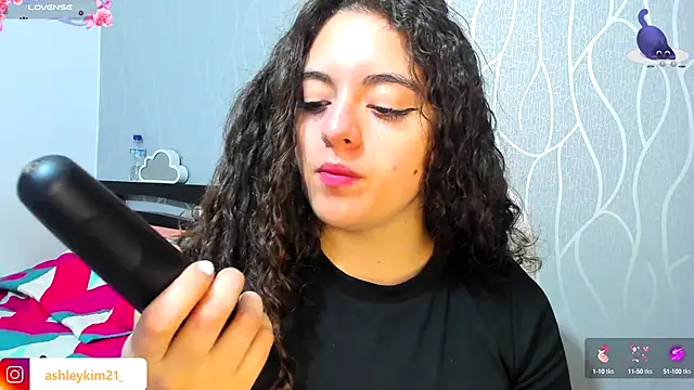 AshleyKim  online show from 09-21-25, 12:27