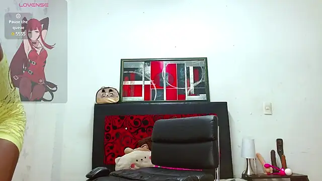 Snapshot of LexiStone_ chatting on 01-31-25, 07:51 LexiStone online show from 01-31-25, 07:51