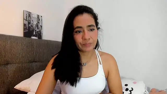 Snapshot of valeryvegas_2 chatting on 05-07-26, 03:44 valeryvegas 2 online show from 05-07-26, 03:44