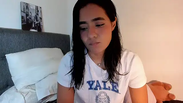 Snapshot of valeryvegas_2 chatting on 05-21-26, 02:31 valeryvegas 2 online show from 05-21-26, 02:31