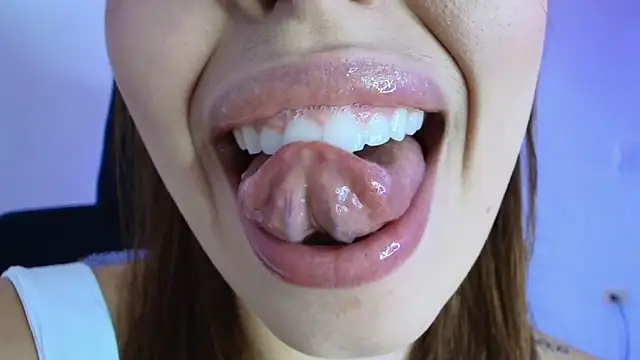 lisbet21x online show from 02-11-26, 08:20