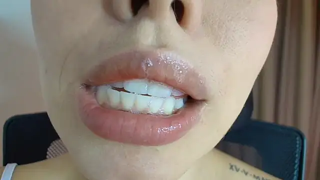 lisbet21x online show from 03-27-26, 10:22