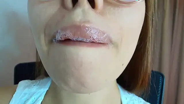 lisbet21x online show from 03-29-26, 01:40