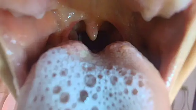 lisbet21x online show from 04-14-26, 10:15