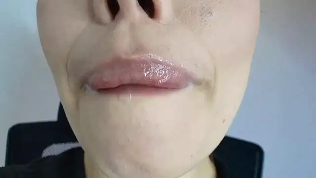 lisbet21x online show from 10-24-25, 10:20