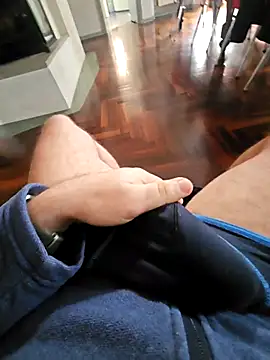 Dolceporco19 online show from 03-15-26, 01:51