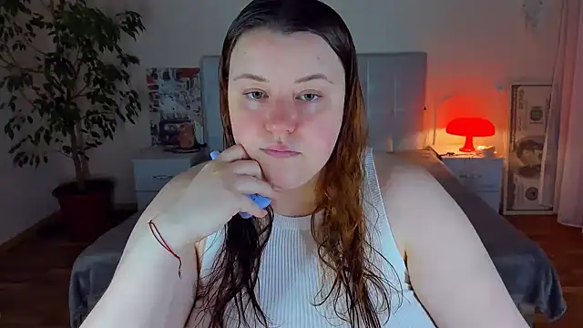 PolinaSalvatore online show from 07-24-26, 05:20