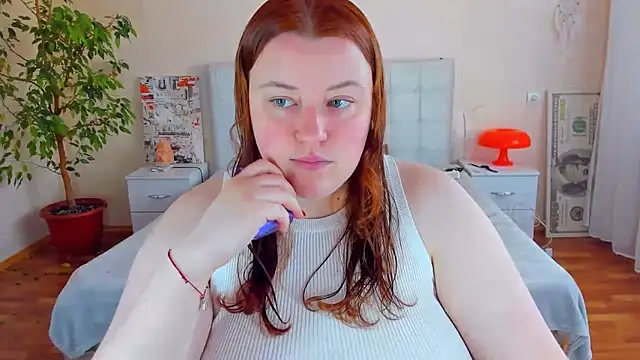Snapshot of PolinaSalvatore chatting on 04-28-26, 02:32 PolinaSalvatore online show from 04-28-26, 02:32
