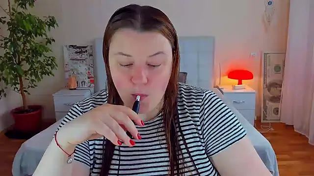 PolinaSalvatore online show from 04-12-26, 01:14