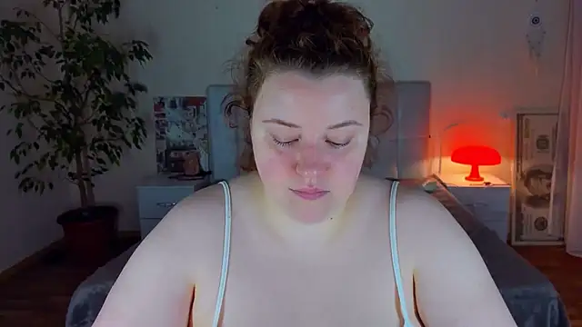 PolinaSalvatore online show from 06-28-26, 09:54