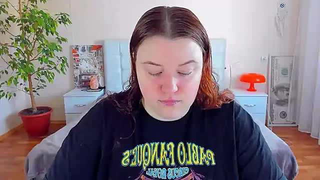 PolinaSalvatore online show from 06-24-26, 01:53