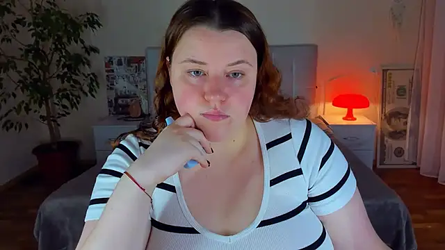 PolinaSalvatore online show from 07-09-26, 05:45