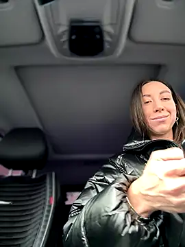 EvaCatt online show from 11-12-25, 03:54