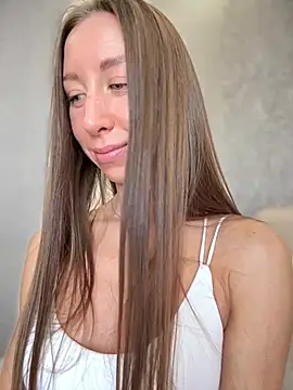 EvaCatt online show from 03-02-26, 03:40