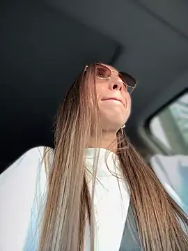 EvaCatt online show from 04-01-26, 02:46