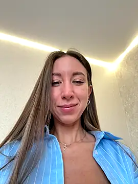 EvaCatt online show from 10-15-25, 02:32