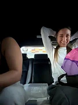 EvaCatt online show from 09-25-25, 02:28