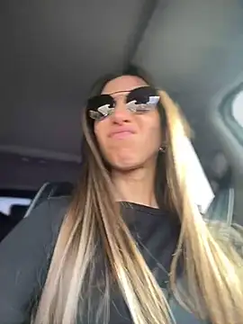 EvaCatt online show from 03-19-25, 03:41