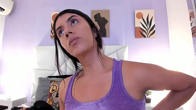 cinthya11 online show from 12-30-24, 07:21