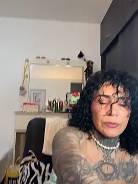 girl tatto13 online show from 11-16-25, 11:30