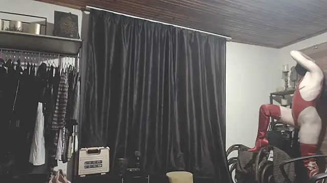 GoldenSasha online show from 11-09-25, 08:13