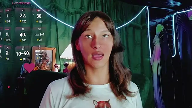 Summer XO online show from 02-11-26, 10:31